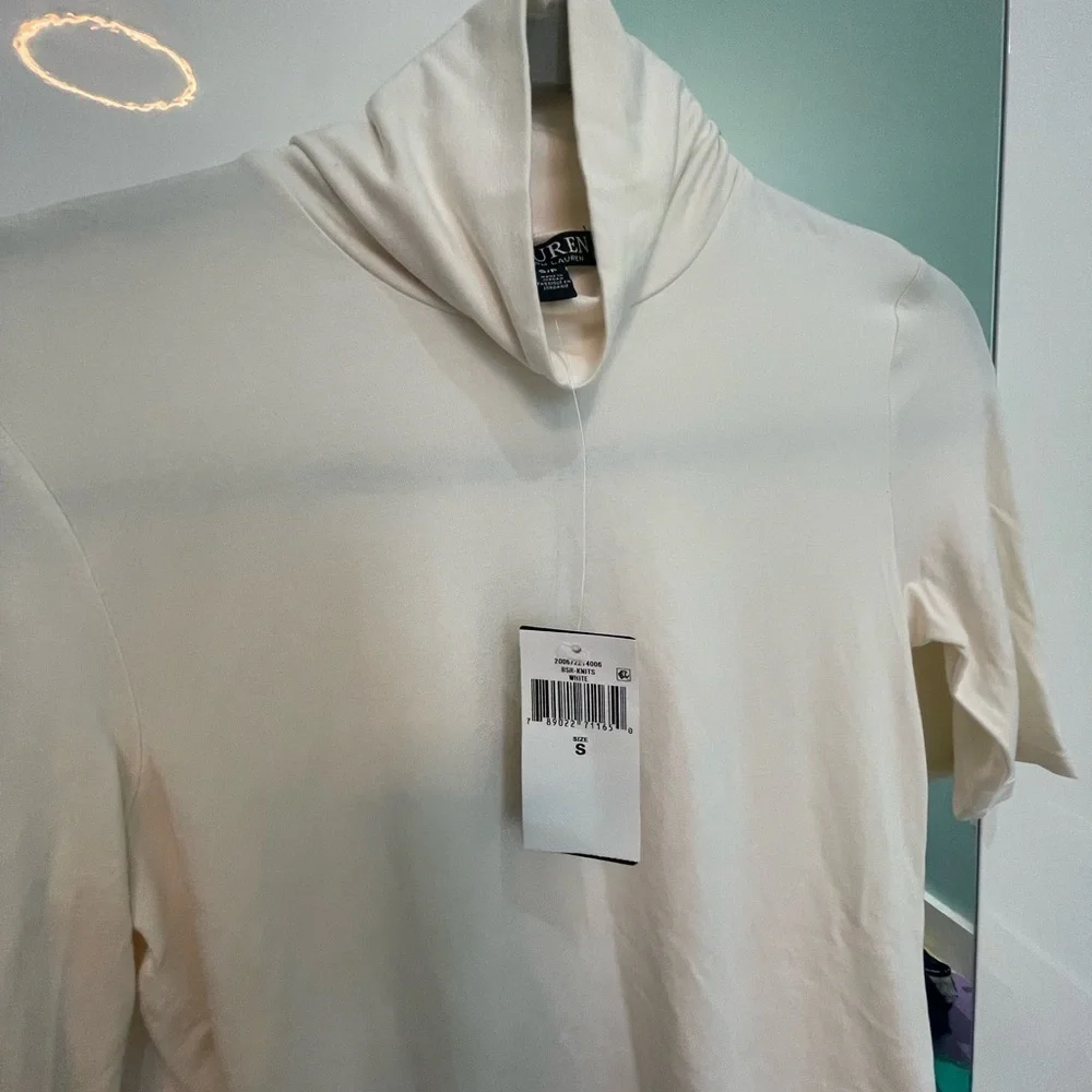 Ralph Lauren top - Picture 3 of 3
